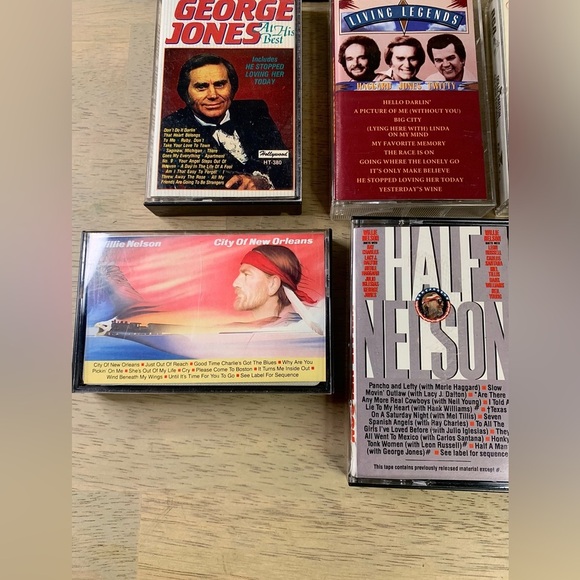 Lot‎ of 11 Country Cassetes George Jones, Conway Twitty, Dolly, Waylon - Picture 4 of 7
